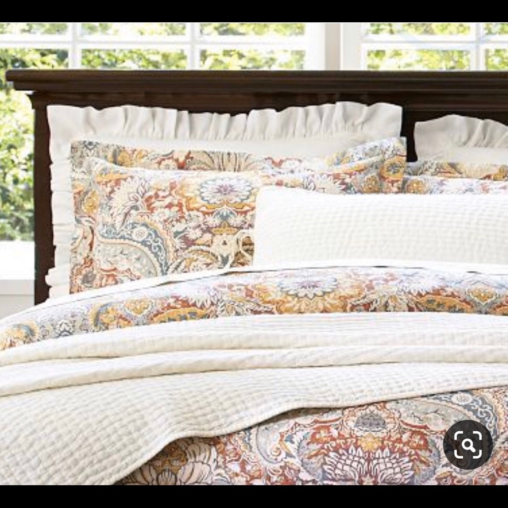 Pottery Barn Celeste Damask Duvet Cover